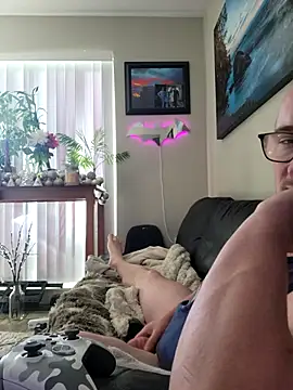 Snapshot of gdawg78 chatting on November 17, 2025, 9:30 pm gdawg78 online show from November 17, 2025, 9:30 pm