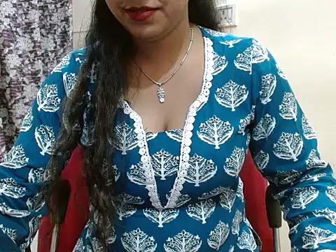 LovingPihu online show from April 16, 2026, 5:30 am