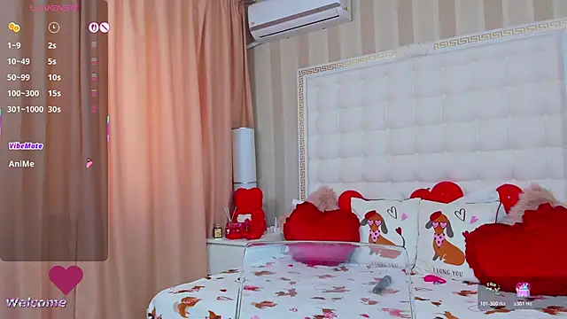 Snapshot of sassy_madeline chatting on February 25, 2026, 11:32 am sassy madeline online show from February 25, 2026, 11:32 am