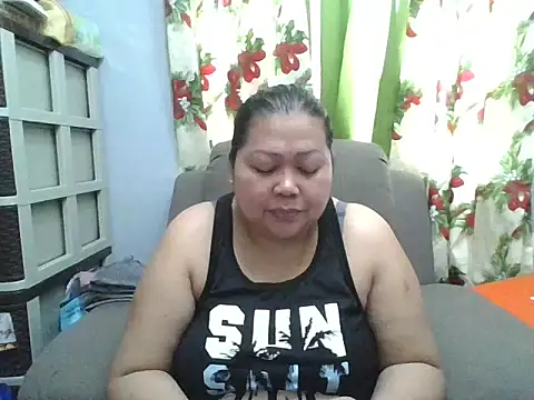hornyKENDAH online show from April 21, 2026, 2:47 am