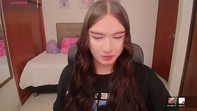 Snapshot of Miley_Baker chatting on February 3, 2026, 3:28 pm Miley Baker online show from February 3, 2026, 3:28 pm