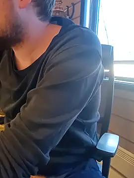 Tj1sen online show from March 17, 2025, 2:12 pm