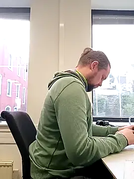 Tj1sen online show from December 4, 2024, 12:30 pm