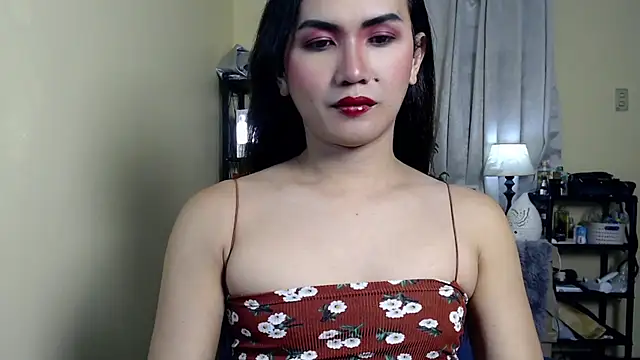 beatrice 21 online show from September 21, 2025, 4:06 am