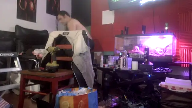 Snapshot of TheHellBilly chatting on February 9, 2026, 5:27 am TheHellBilly online show from February 9, 2026, 5:27 am