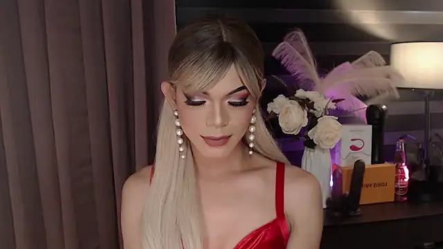 Snapshot of HugecockAlexa chatting on September 16, 2025, 7:53 am HugecockAlexa online show from September 16, 2025, 7:53 am