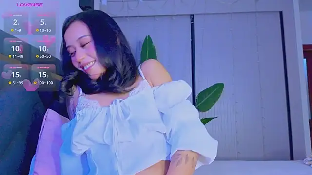 Snapshot of Mia_Tin chatting on January 17, 2026, 1:15 pm Mia Tin online show from January 17, 2026, 1:15 pm