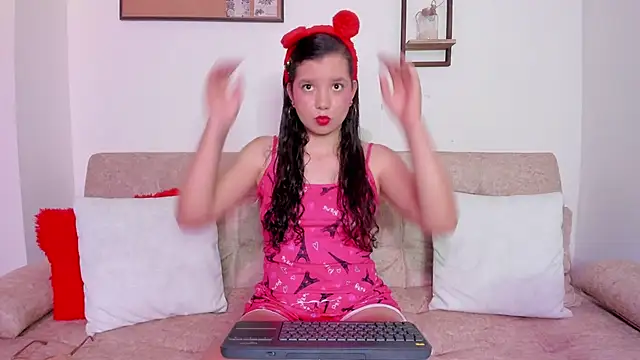 BUUNNY BELLA online show from March 27, 2026, 10:11 pm