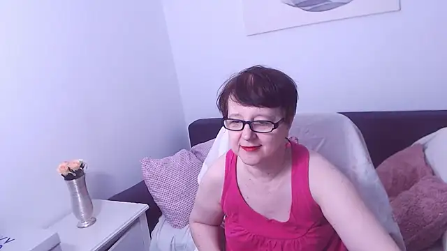 ChristaRose online show from September 19, 2025, 5:50 pm