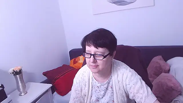 ChristaRose online show from November 28, 2025, 10:21 pm