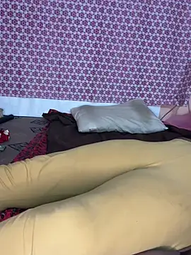 Snapshot of falooda288 chatting on February 13, 2026, 1:55 pm falooda288 online show from February 13, 2026, 1:55 pm