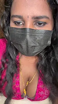 Snapshot of falooda288 chatting on February 26, 2026, 6:19 pm falooda288 online show from February 26, 2026, 6:19 pm