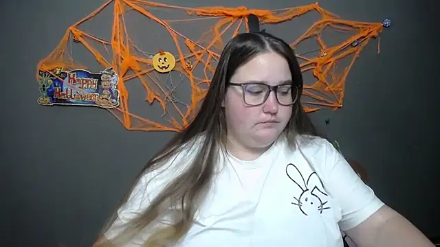 Snapshot of XX_Daniella_XX chatting on October 14, 2025, 6:25 am XX Daniella XX online show from October 14, 2025, 6:25 am