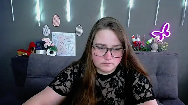 XX Daniella XX online show from March 31, 2026, 6:37 am