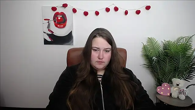 XX Daniella XX online show from February 13, 2026, 7:41 am