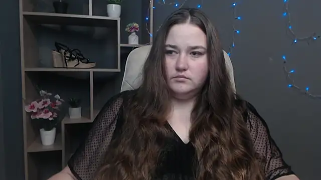 XX Daniella XX online show from December 2, 2025, 7:32 am