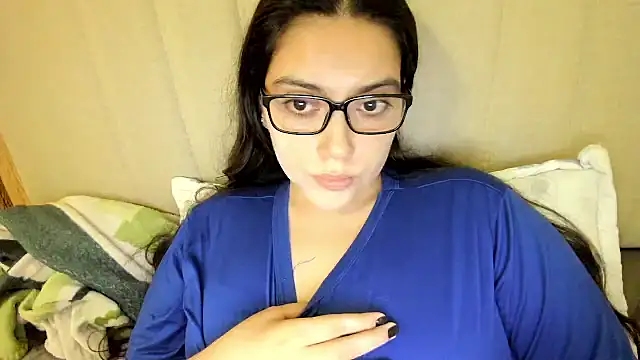 Snapshot of roniewester chatting on June 28, 2026, 11:00 pm roniewester online show from June 28, 2026, 11:00 pm