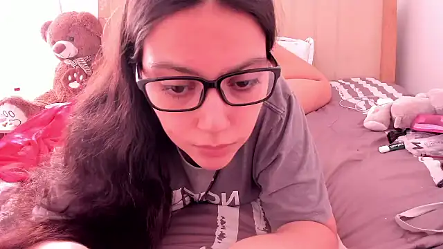 roniewester online show from May 18, 2026, 2:44 pm