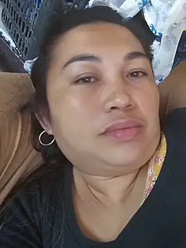 LalaiAsian online show from June 24, 2026, 11:46 pm