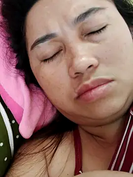 LalaiAsian online show from October 5, 2025, 10:55 pm