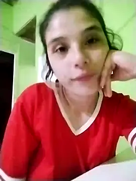 mariamac420 online show from December 21, 2024, 7:38 pm