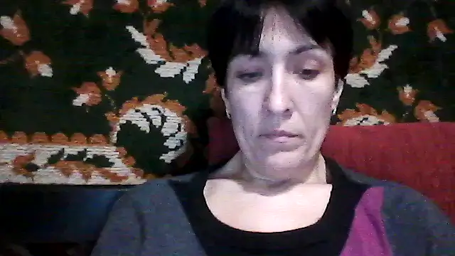 SunnyAmorre online show from November 28, 2025, 10:04 am