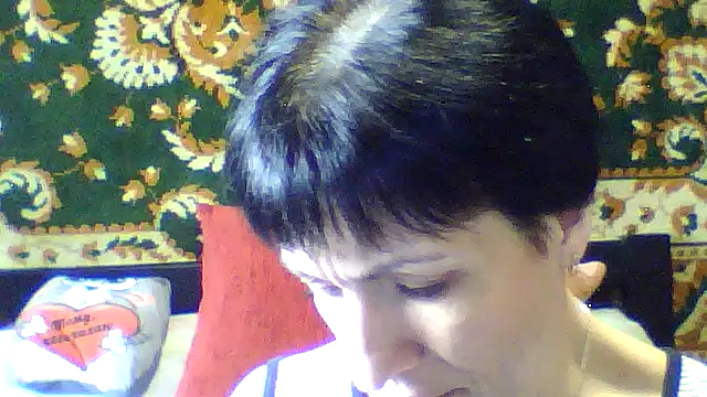 SunnyAmorre online show from February 12, 2026, 9:53 am