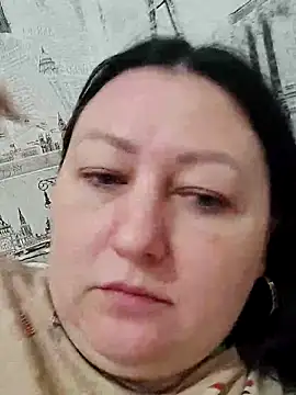 Rini333 online show from January 14, 2026, 12:42 pm