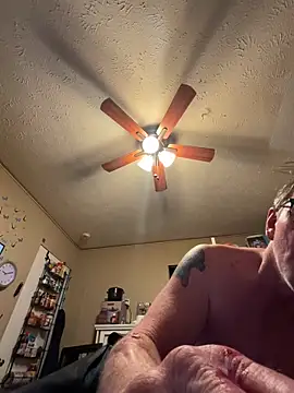 jck1m0t online show from November 6, 2025, 1:09 am