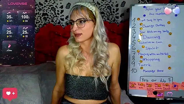 KittyMia online show from February 7, 2025, 8:10 pm