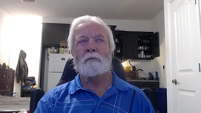Snapshot of rockpoint69 chatting on January 12, 2025, 1:37 pm rockpoint69 online show from January 12, 2025, 1:37 pm