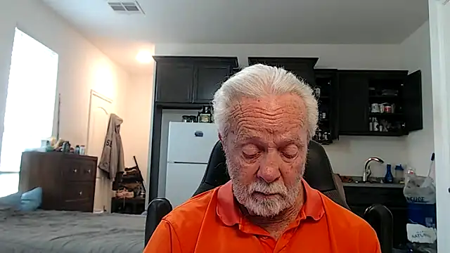 rockpoint69 online show from October 13, 2025, 8:21 pm