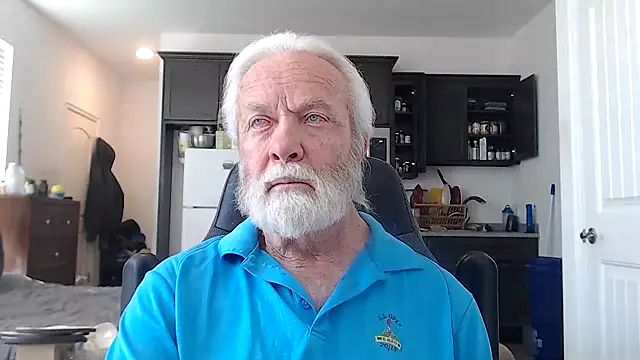Snapshot of rockpoint69 chatting on January 12, 2025, 8:36 pm rockpoint69 online show from January 12, 2025, 8:36 pm