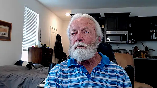 Snapshot of rockpoint69 chatting on February 12, 2025, 6:51 pm rockpoint69 online show from February 12, 2025, 6:51 pm