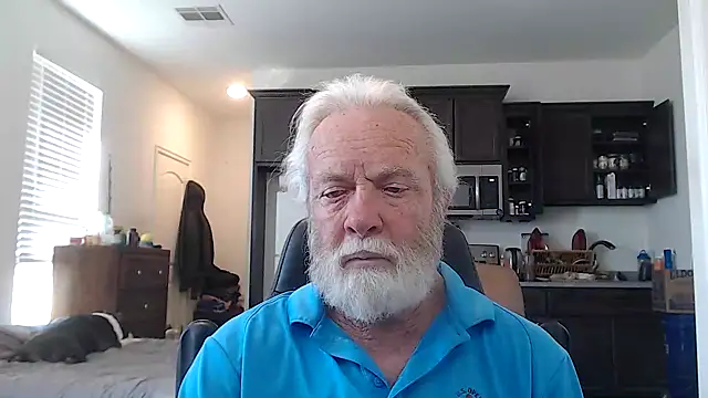 Snapshot of rockpoint69 chatting on February 1, 2025, 4:32 pm rockpoint69 online show from February 1, 2025, 4:32 pm