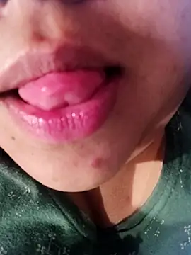 Snapshot of Srishtijain51 chatting on March 7, 2025, 9:29 am Srishtijain51 online show from March 7, 2025, 9:29 am