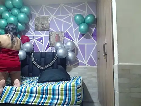 sofia millerx online show from February 24, 2026, 9:15 pm