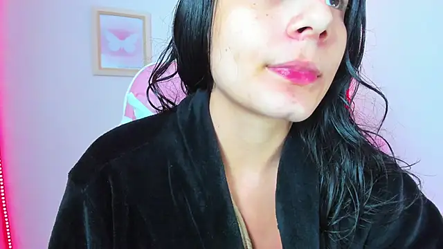 ammy lopez online show from December 24, 2024, 2:32 am