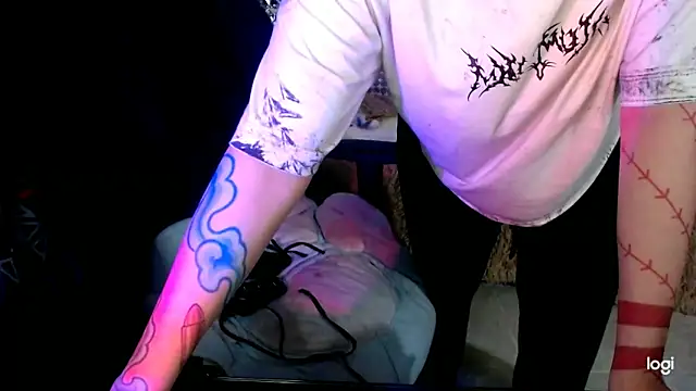 Snapshot of JINX_26 chatting on November 20, 2025, 2:56 am JINX 26 online show from November 20, 2025, 2:56 am