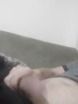 Snapshot of Yaramaz331 chatting on March 13, 2025, 1:54 am Yaramaz331 online show from March 13, 2025, 1:54 am