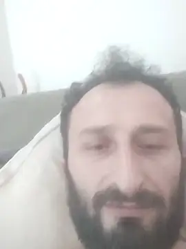 Snapshot of Yaramaz331 chatting on March 14, 2025, 9:46 am Yaramaz331 online show from March 14, 2025, 9:46 am