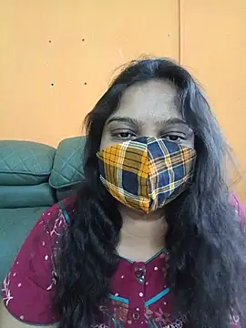 Snapshot of lovely-latha chatting on June 12, 2026, 1:36 am lovely-latha online show from June 12, 2026, 1:36 am