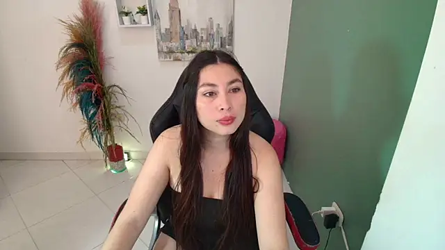 bella 99  online show from February 10, 2026, 1:10 pm