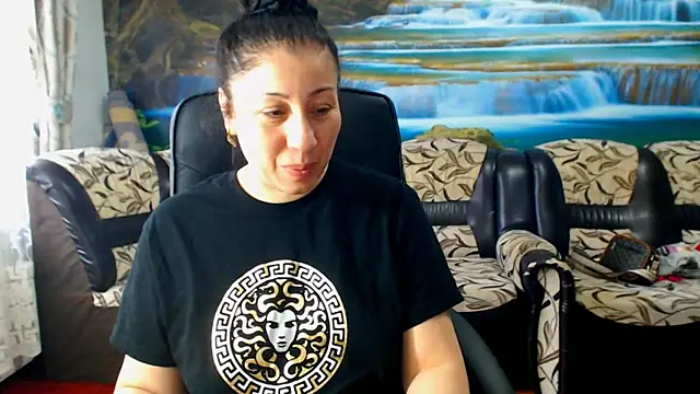 MoistMady online show from March 3, 2025, 6:31 am