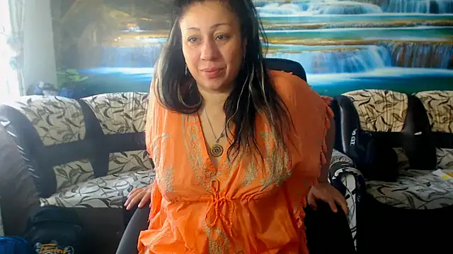 MoistMady online show from September 28, 2025, 6:53 am