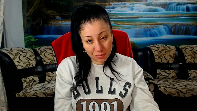 MoistMady online show from March 6, 2026, 3:45 am