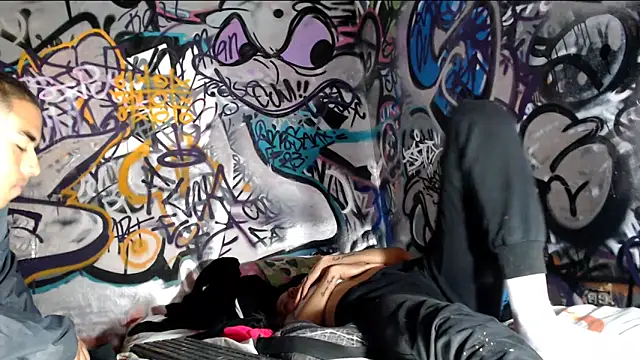 Justin Frank online show from March 6, 2025, 9:20 pm