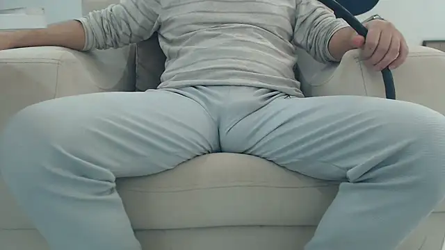 masterxmonster online show from December 21, 2025, 12:02 am