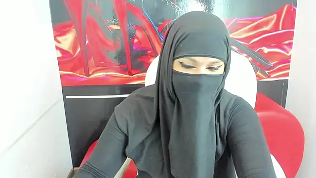 Snapshot of evelyn__salah chatting on January 16, 2026, 10:14 pm evelyn salah online show from January 16, 2026, 10:14 pm