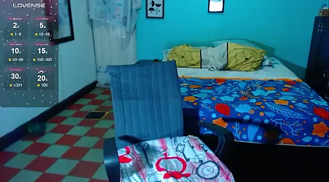 Snapshot of Mia_sexy18_ chatting on March 1, 2025, 2:59 am Mia sexy18 online show from March 1, 2025, 2:59 am